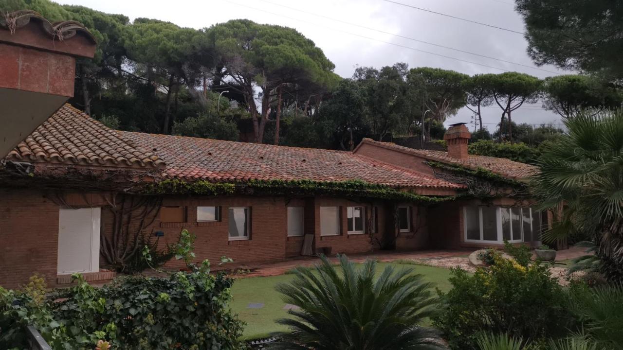 Villa Maresme & Villa Rosa Mataró Dış mekan fotoğraf