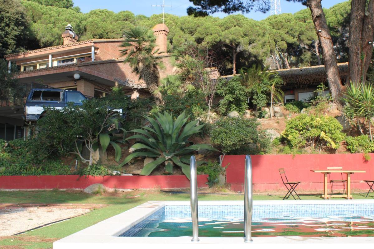 Villa Maresme & Villa Rosa Mataró Dış mekan fotoğraf